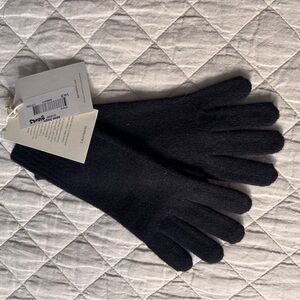 Women’s Black Cashmere Gloves